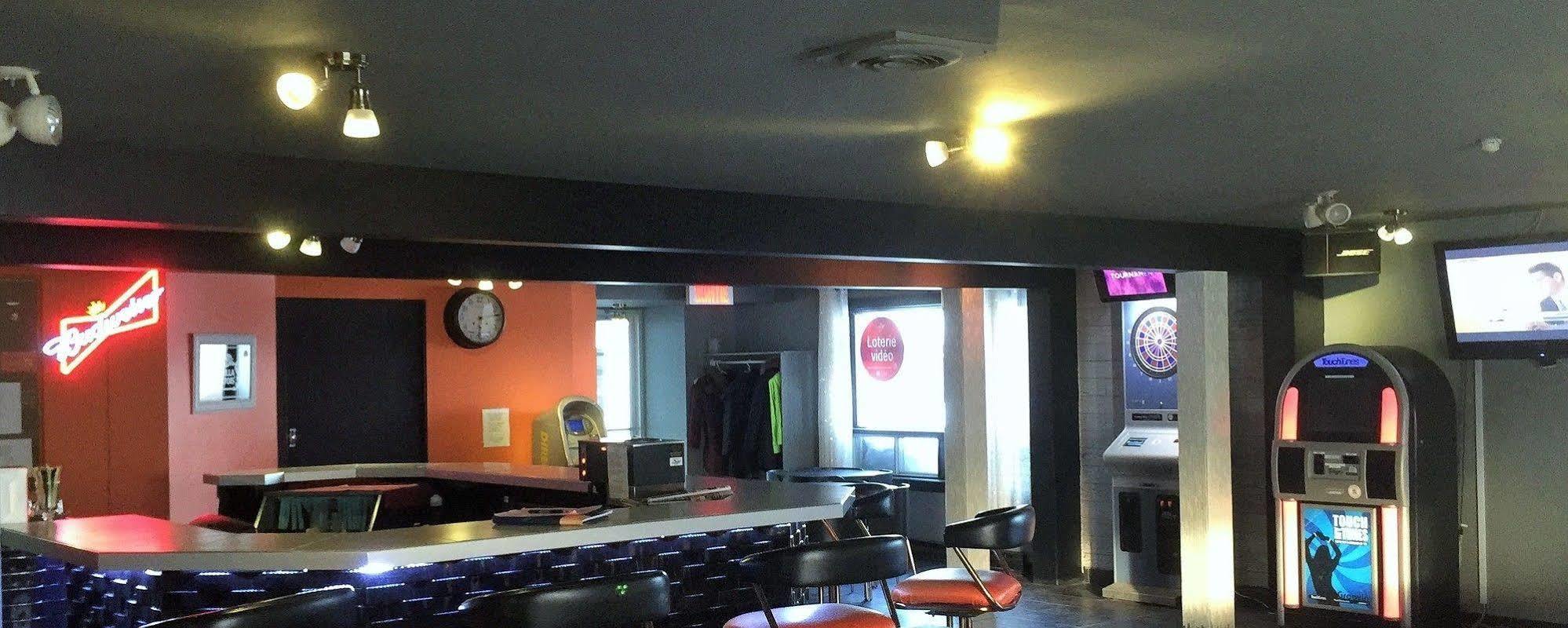 Motel Hotel-motel La Difference